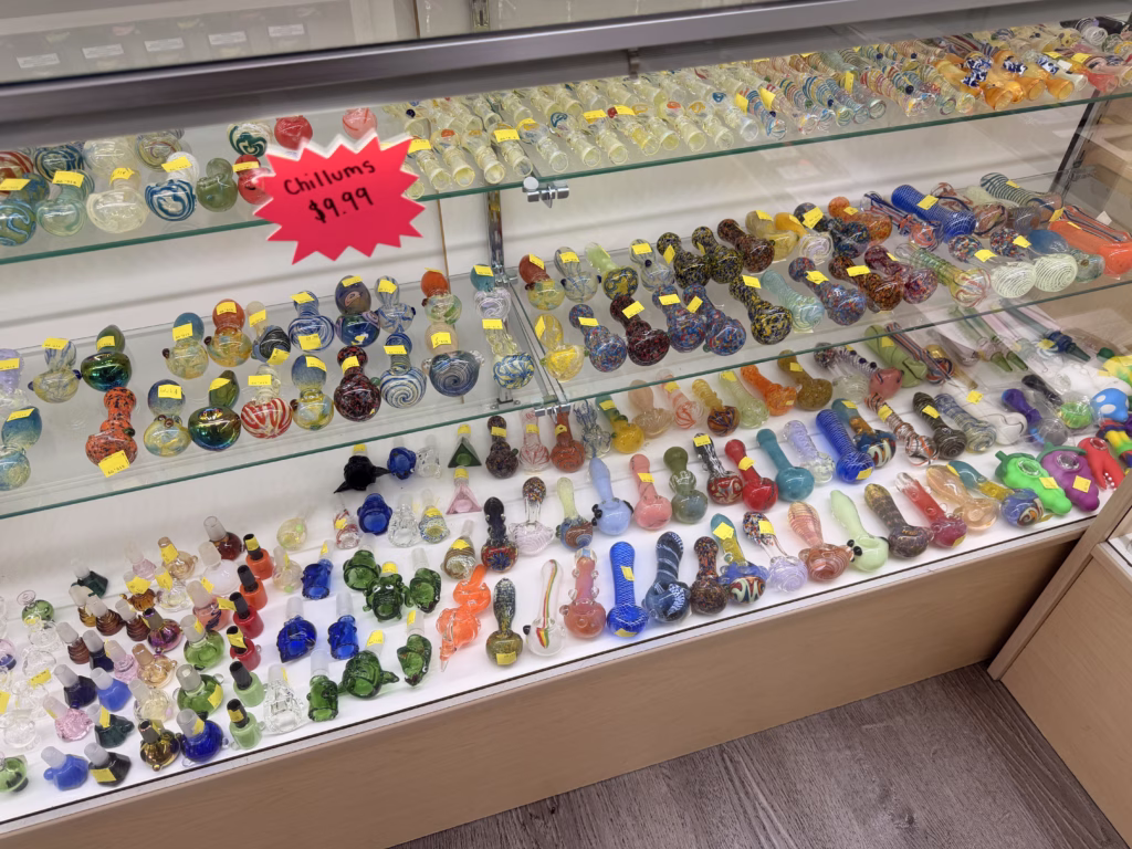 420-pipes-chillums-spoons-head-smoke-shop-Overland-Park-KS